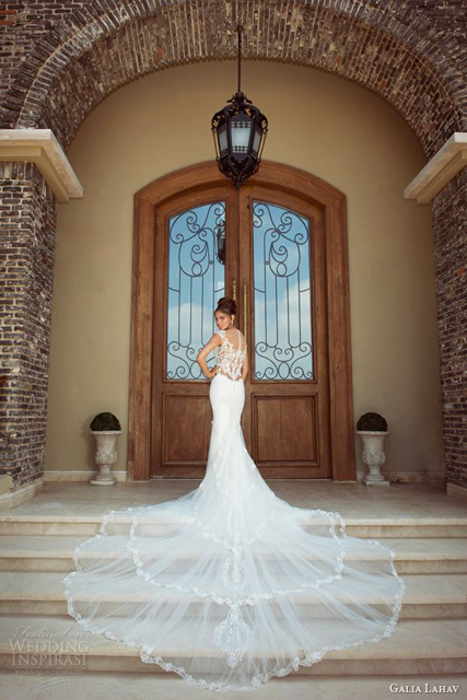 back of wedding dress (6).jpg