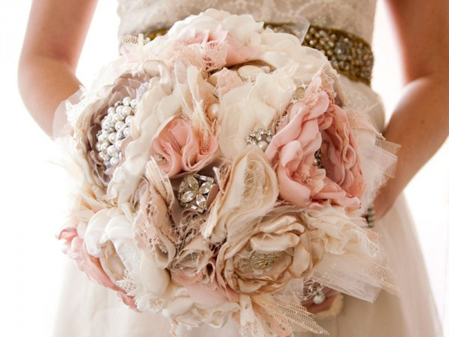 pink-fabric-non-floral-bouquet-600x450.jpg
