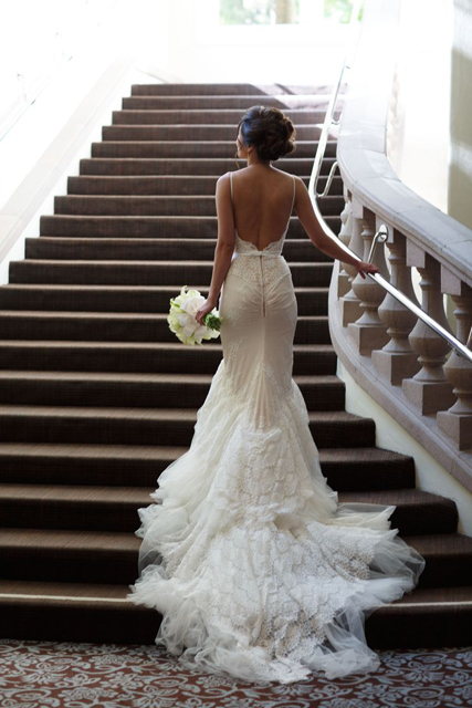 back of wedding dress (3).jpg